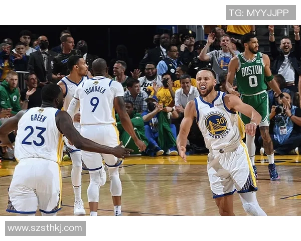 重庆足球队的包夹战术解析与深度剖析